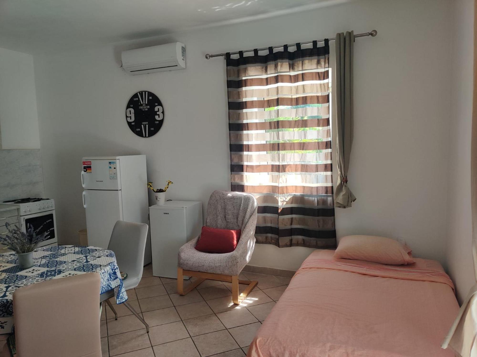Apartments Pula With Private Parking Self Check In Esterno foto